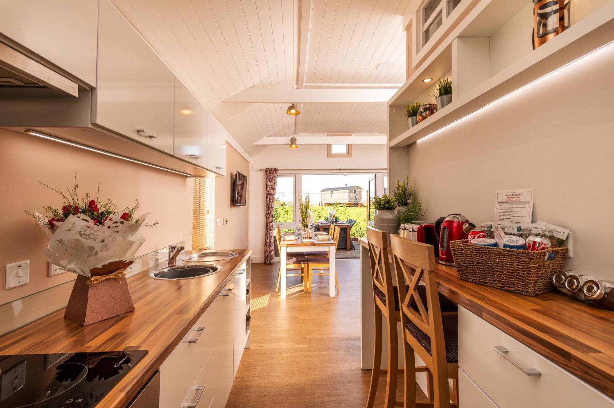 Montana Log Cabin - Ockeridge Rural Retreats Wichenford 외부 사진